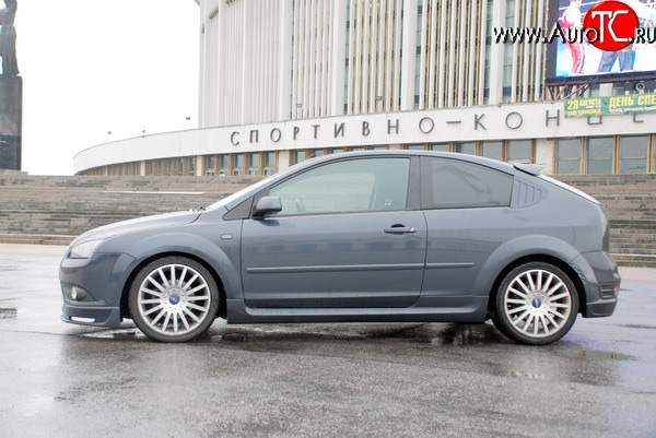 5 899 р. Пороги накладки Sport  Ford Focus  2 (2004-2011) хэтчбэк 3 дв. дорестайлинг, хэтчбэк 3 дв. рестайлинг (Неокрашенные)  с доставкой в г. Омск