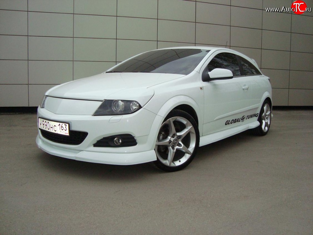 4 499 р. Глухая решётка радиатора Global Tuning  Opel Astra  H GTC (2004-2009) хэтчбек 3 дв. дорестайлинг, хэтчбек 3 дв. рестайлинг (Неокрашенная)  с доставкой в г. Омск