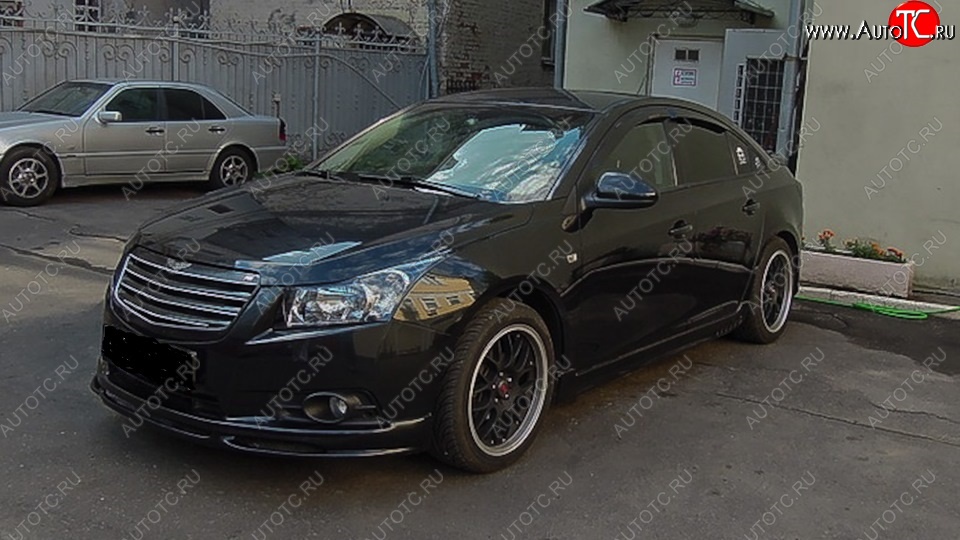 5 499 р. Накладка на передний бампер SPORT CLUB  Chevrolet Cruze ( J300,  J305) (2009-2015) седан дорестайлинг, хэтчбек дорестайлинг, седан рестайлинг, хэтчбек рестайлинг (Неокрашенная)  с доставкой в г. Омск