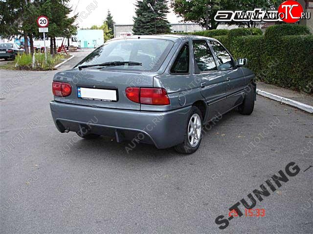 28 999 р. Задний бампер Auto-R Ford Escort ANL 1-ый рестайлинг универсал (1992-1994)  с доставкой в г. Омск