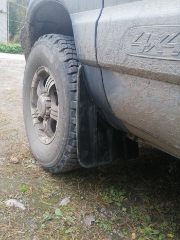 899 р. Передние широкие брызговики Лидер  Chevrolet Niva  2123 (2002-2008), Лада 2123 (Нива Шевроле) (2002-2008)  с доставкой в г. Омск. Увеличить фотографию 12