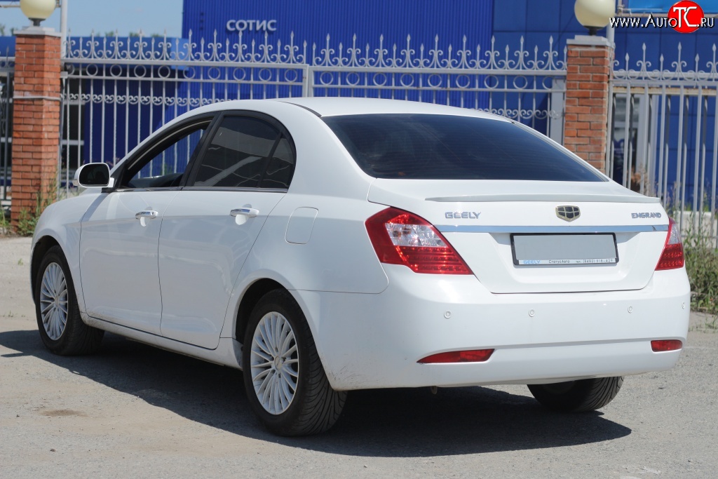 2 599 р. Лип спойлер Кураж  Geely Emgrand EC7 (2009-2016) седан дорестайлинг (Неокрашенный)  с доставкой в г. Омск