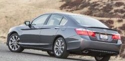 3 499 р. Лип спойлер Сабля Honda Accord CR седан дорестайлинг (2013-2016) (Неокрашенный)  с доставкой в г. Омск. Увеличить фотографию 3