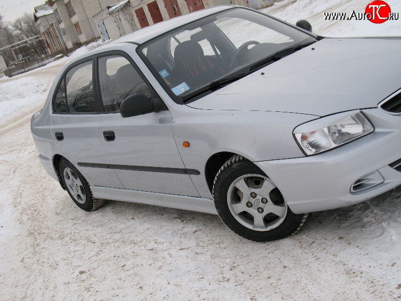 1 299 р. Реснички Classic-Style на фары  Hyundai Accent  седан ТагАЗ (2001-2012) (Неокрашенные)  с доставкой в г. Омск