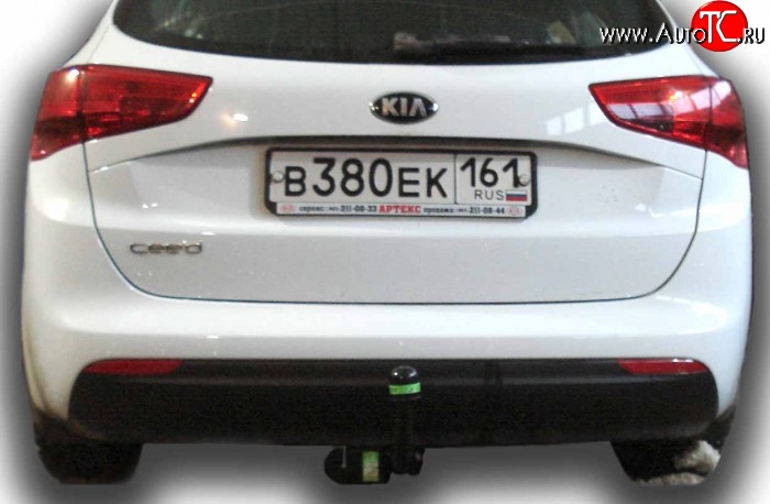 7 199 р. Фаркоп Лидер Плюс  KIA Ceed  1 ED (2010-2012) рестайлинг, хэтчбэк 5 дв. (Без электропакета)  с доставкой в г. Омск