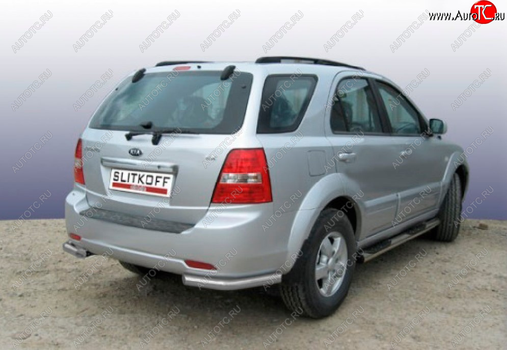 4 549 р. Защита заднего бампера Slitkoff (Ø 57 мм, уголки)  KIA Sorento  BL (2002-2006) дорестайлинг (Сталь с полимерным покрытием. Цвет: серебристый)  с доставкой в г. Омск