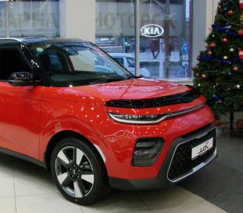 2 879 р. Дефлектор капота SIM KIA Soul SK3 (2018-2022)  с доставкой в г. Омск. Увеличить фотографию 1