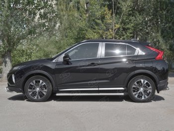 Пороги труба 120х60 овал с проступью Russtal Mitsubishi Eclipse Cross GK (2017-2024)