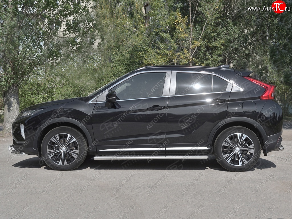 29 699 р. Пороги труба 120х60 овал с проступью Russtal Mitsubishi Eclipse Cross GK (2017-2024)  с доставкой в г. Омск