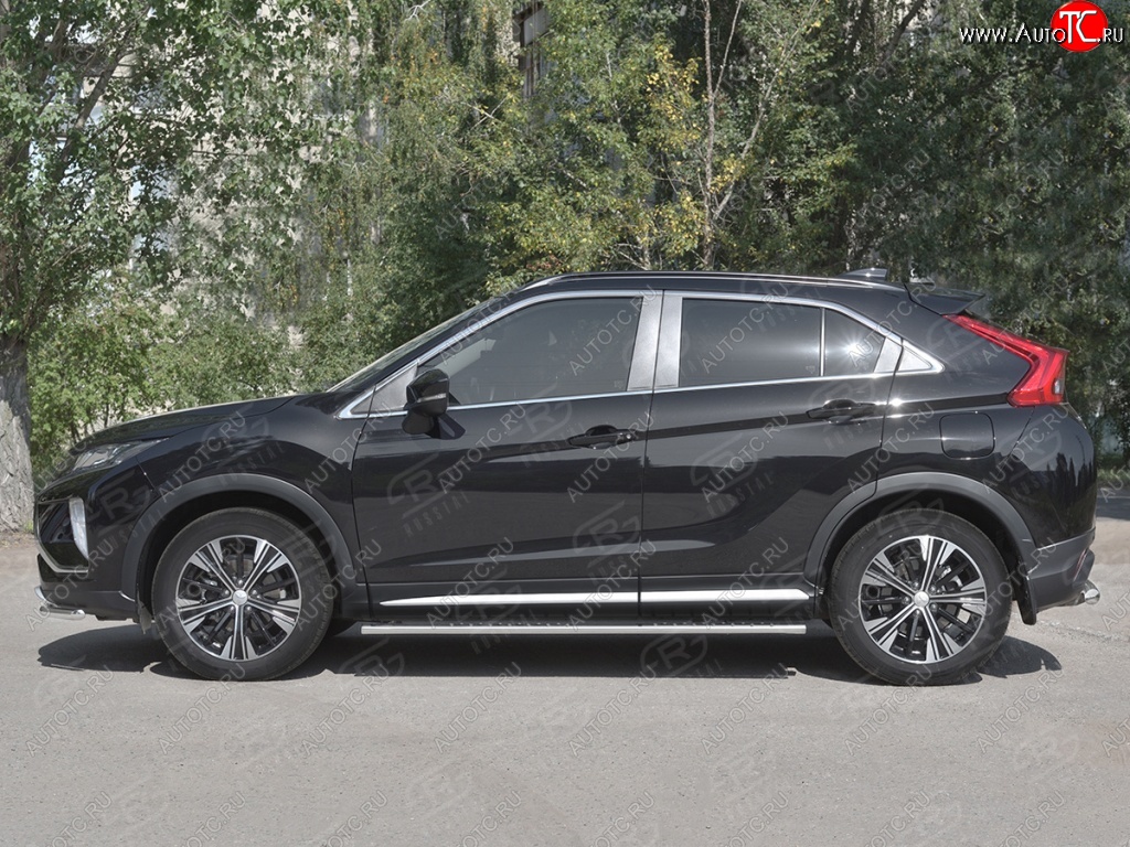 20 749 р. Пороги труба 75х42 овал с проступью Russtal Mitsubishi Eclipse Cross GK (2017-2024)  с доставкой в г. Омск