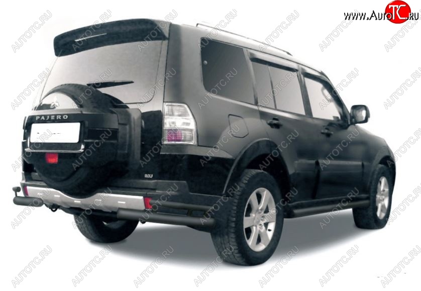 4 399 р. Защита заднего бампера (уголки, 2 трубы d76 и 42 mm) Mitsubishi Pajero 4 V90 дорестайлинг (2006-2011) (сталь, черный цвет)  с доставкой в г. Омск