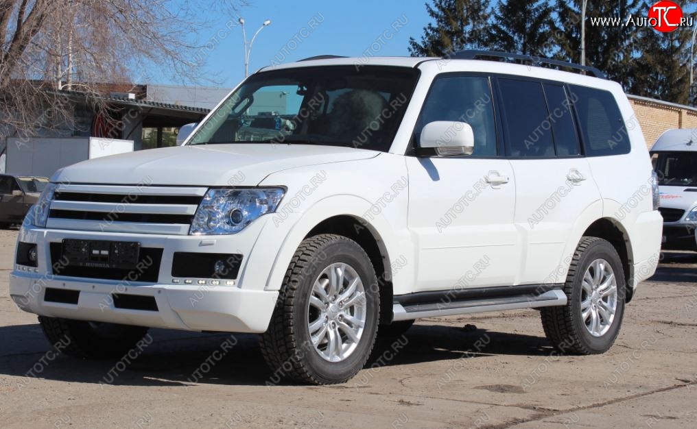 32 999 р. Бампер передний Broomer Design Mitsubishi Pajero 4 V80 дорестайлинг (2006-2011) (Неокрашенный)  с доставкой в г. Омск