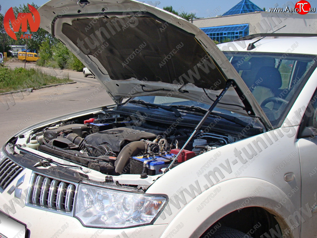 2 969 р. Упор капота MV-Tuning (одинарный) Mitsubishi Pajero Sport PB дорестайлинг (2008-2013)  с доставкой в г. Омск