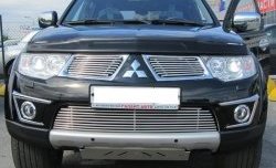 Декоративная вставка воздухозаборника Berkut Mitsubishi Pajero Sport PB дорестайлинг (2008-2013)