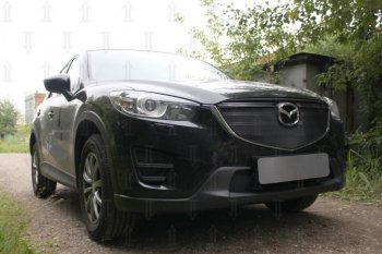 3 399 р. Защитная сетка в бампер (верх, ячейка 3х7 мм) Alfeco Стандарт Mazda CX-5 KE рестайлинг (2015-2017) (Чёрная)  с доставкой в г. Омск. Увеличить фотографию 3