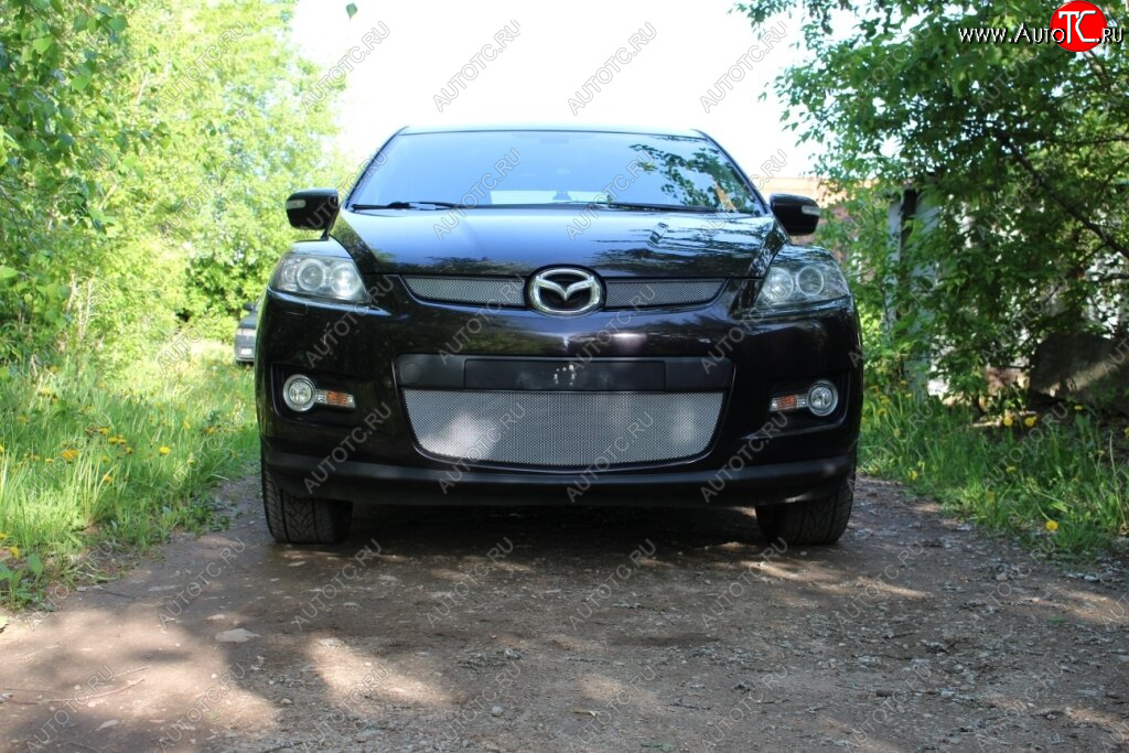 3 399 р. Защитная сетка в бампер (низ, ячейка 3х7 мм) Alfeco Стандарт  Mazda CX-7  ER (2006-2010) дорестайлинг (Хром)  с доставкой в г. Омск