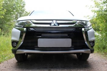 7 249 р. Защитная сетка в бампер (4 части, ячейка 3х7 мм) Alfeco Стандарт Mitsubishi Outlander GF 2-ой рестайлинг (2015-2018) (Хром)  с доставкой в г. Омск. Увеличить фотографию 3