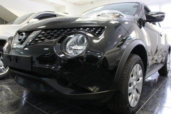 3 099 р. Защитная сетка в бампер (низ, ячейка 3х7 мм) Стрелка11 Стандарт  Nissan Juke  1 YF15 (2014-2020) рестайлинг (Чёрная)  с доставкой в г. Омск. Увеличить фотографию 3