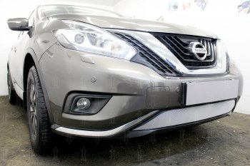 3 699 р. Защитная сетка в бампер (низ, ячейка 3х7 мм) Стрелка11 Стандарт Nissan Murano 3 Z52 дорестайлинг (2015-2022) (Хром)  с доставкой в г. Омск. Увеличить фотографию 3