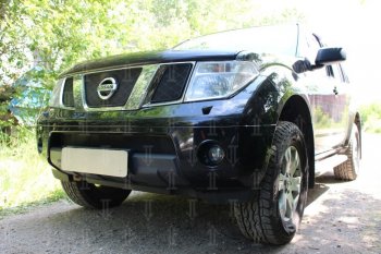 3 399 р. Защитная сетка в бампер (низ, ячейка 3х7 мм) Стрелка11 Стандарт Nissan Navara 2 D40 дорестайлинг (2004-2010) (Чёрная)  с доставкой в г. Омск. Увеличить фотографию 2