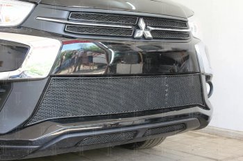 4 999 р. Защитная сетка в бампер (середина, ячейка 4х10 мм) Alfeco Премиум  Mitsubishi ASX (2017-2020) 2-ой рестайлинг (Чёрная)  с доставкой в г. Омск. Увеличить фотографию 3