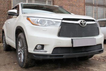 4 099 р. Защитная сетка в бампер (низ, ячейка 4х10 мм) Стрелка11 Премиум Toyota Highlander XU50 дорестайлинг (2013-2017) (Чёрная)  с доставкой в г. Омск. Увеличить фотографию 3