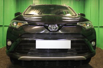 Защитная сетка в бампер (верх, ячейка 4х10 мм) Стрелка11 Премиум Toyota RAV4 XA40 5 дв. рестайлинг (2015-2019) ()