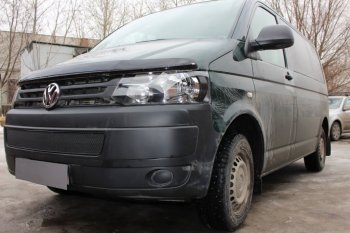 4 199 р. Защитная сетка в бампер (низ, ячейка 4х10 мм) Стрелка11 Премиум Volkswagen Transporter T5 рестайлинг (2009-2015) (Чёрная)  с доставкой в г. Омск. Увеличить фотографию 3