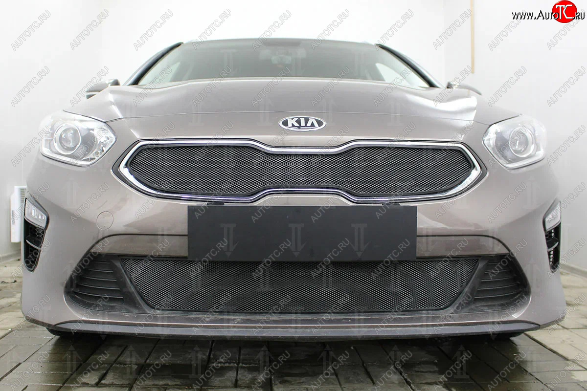 3 099 р. Защитная сетка в бампер (низ, ячейка 3х7 мм) Alfeco Стандарт  KIA Ceed  3 CD (2018-2024) универсал, хэтчбэк (Чёрная)  с доставкой в г. Омск