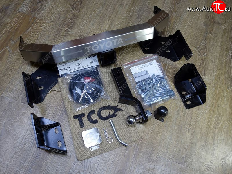 24 749 р. Фаркоп (тягово-сцепное устройство) TCC Тюнинг  Toyota Fortuner  AN160 (2020-2025) рестайлинг (оцинкованный, крюк Е, надпись Toyota)  с доставкой в г. Омск