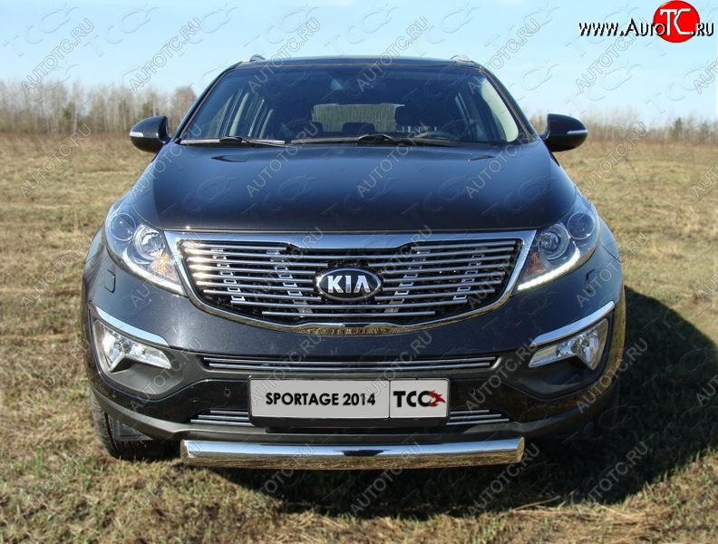 9 349 р. Верхняя декоративная вставка решетки радиатора ТСС Тюнинг  KIA Sportage  3 SL (2014-2016) рестайлинг (d 12 мм)  с доставкой в г. Омск