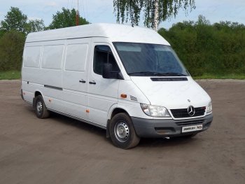 Защита порогов труба d42,4 мм ТСС Тюнинг Mercedes-Benz Sprinter W906 рестайлинг (2014-2018)  (серые)