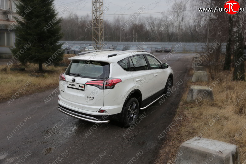 19 999 р. Защита задняя (центральная нержавейка 60,3 мм) ТСС Тюнинг  Toyota RAV4  XA40 (2015-2019) 5 дв. рестайлинг  с доставкой в г. Омск