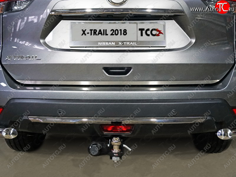 1 699 р. Накладка на заднюю дверь, ТСС Тюнинг Nissan X-trail 3 T32 рестайлинг (2017-2022) (лист шлифованный)  с доставкой в г. Омск