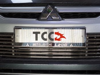 4 999 р. Рамка гос. номера ТСС Тюнинг  Mitsubishi L200  5 KK,KL (2018-2022) рестайлинг (нержавейка)  с доставкой в г. Омск. Увеличить фотографию 1