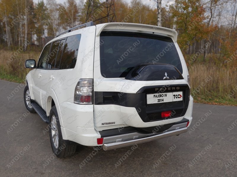 19 299 р. Защита заднего бампера (центральная) d 75*42 мм ТСС Тюнинг  Mitsubishi Pajero  4 V90 (2014-2020) 2-ой рестайлинг (нержавейка)  с доставкой в г. Омск