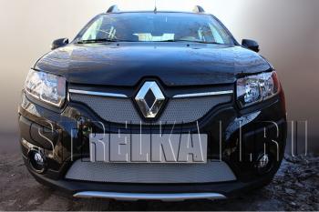 2 899 р. Защита радиатора Стрелка11 Стандарт Renault Sandero (B8) дорестайлинг (2014-2018) (хром)  с доставкой в г. Омск. Увеличить фотографию 1