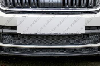 2 349 р. Защита радиатора (верх) Стрелка11 Стандарт  Skoda Kodiaq  NU7 (2017-2021) дорестайлинг (черная)  с доставкой в г. Омск. Увеличить фотографию 1