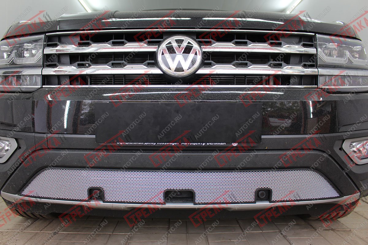 2 999 р. Защита радиатора (низ) Стрелка11 Стандарт  Volkswagen Teramont  CA1 (2016-2020) дорестайлинг (хром)  с доставкой в г. Омск