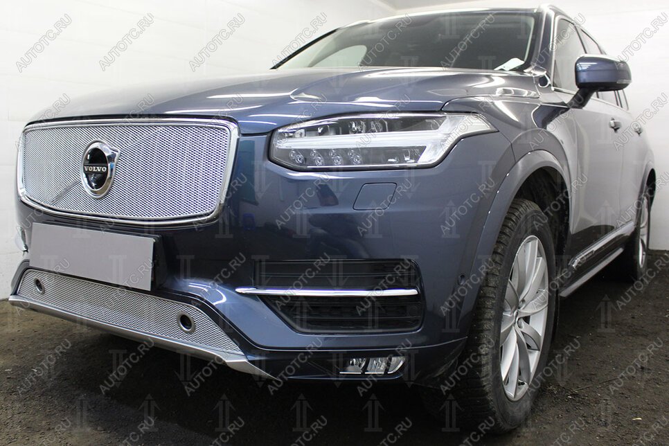 3 899 р. Защита радиатора (с парктроником) Стрелка11 Стандарт  Volvo XC90  L (2015-2019) дорестайлинг (хром)  с доставкой в г. Омск