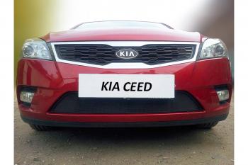 969 р. Зимняя заглушка решетки радиатора Стрелка11  KIA Ceed  1 ED (2010-2012) рестайлинг универсал, рестайлинг, хэтчбэк 5 дв. (черная)  с доставкой в г. Омск. Увеличить фотографию 2