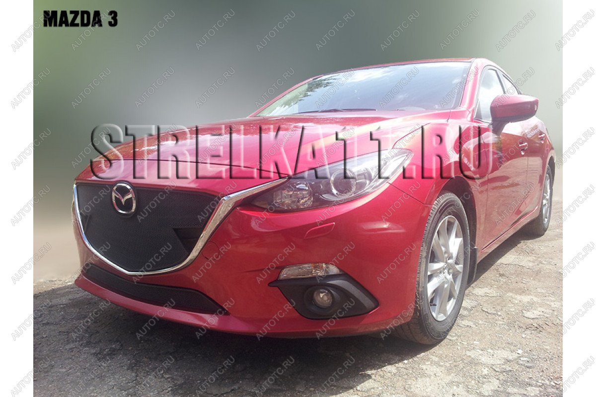 799 р. Зимняя заглушка решетки радиатора (верх) Премиум Стрелка11 Mazda 3/Axela BM дорестайлинг седан (2013-2016) (черная)  с доставкой в г. Омск