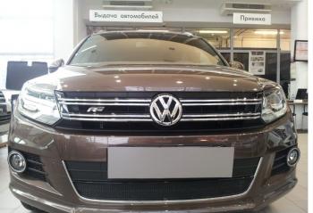 Защита радиатора (низ с парктроником) Стрелка11 Премиум Volkswagen Tiguan Mk2 дорестайлинг (2016-2020)  (хром)