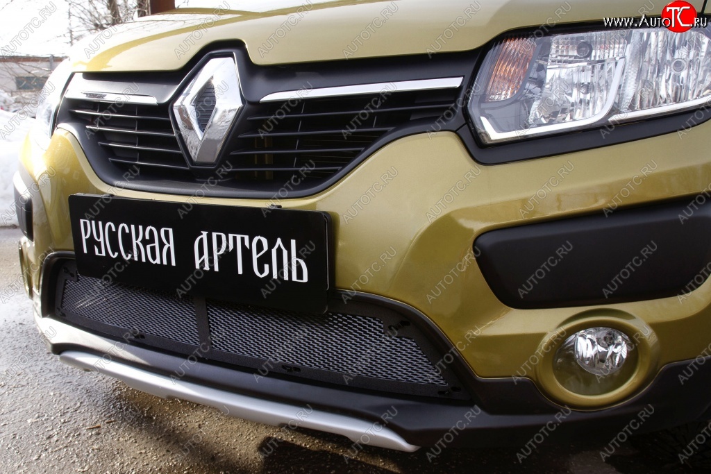 1 799 р. Защитная сетка решетки переднего бампера РА  Renault Sandero Stepway  (B8) (2014-2018) дорестайлинг  с доставкой в г. Омск