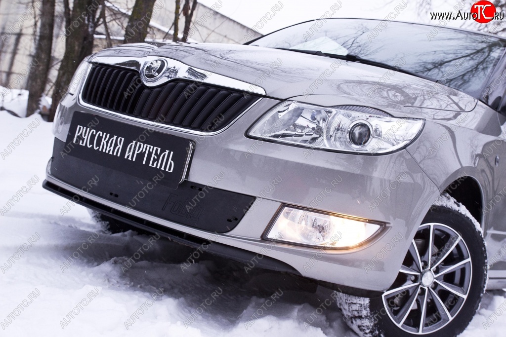 959 р. Зимняя заглушка решетки переднего бампера РА Skoda Fabia Mk2 хэтчбэк рестайлинг (2010-2014)  с доставкой в г. Омск