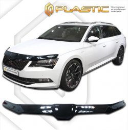 3 099 р. Дефлектор капота CA-Plastik  Skoda Superb ( B8 (3V),  B8 (3V5)) (2015-2025) лифтбэк дорестайлинг, универсал дорестайлинг, лифтбэк рестайлинг, универсал рестайлинг (Classic черный, Без надписи)  с доставкой в г. Омск. Увеличить фотографию 1