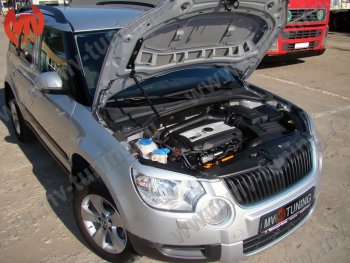 2 969 р. Упор капота MV-Tuning (одинарный) Skoda Yeti (2009-2013)  с доставкой в г. Омск. Увеличить фотографию 4