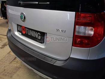 1 379 р. Защитная накладка на задний бампер MV-Tuning  Skoda Yeti (2009-2013) (Текстурная поверхность)  с доставкой в г. Омск. Увеличить фотографию 2