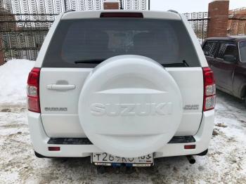 6 949 р. Пластиковый колпак запасного колеса SUZUKI (верхняя часть, 225/70/16)  Suzuki Grand Vitara ( FTB03 3 двери,  3TD62, TL52 5 дверей,  JT 5 дверей,  JT 3 двери,  JT) - Grand Vitara XL7 (неокрашенный)  с доставкой в г. Омск. Увеличить фотографию 11