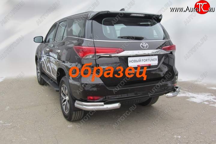 11 799 р. Уголки d76+d42 двойные Toyota Fortuner AN160 дорестайлинг (2015-2020) (Цвет: серебристый)  с доставкой в г. Омск